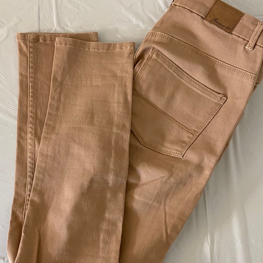 🦋Forever 21 Skinny Stretchy Jean Khaki